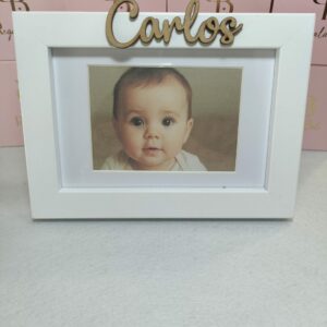 Portafotos 10x15 con Nombre de Madera Personalizado