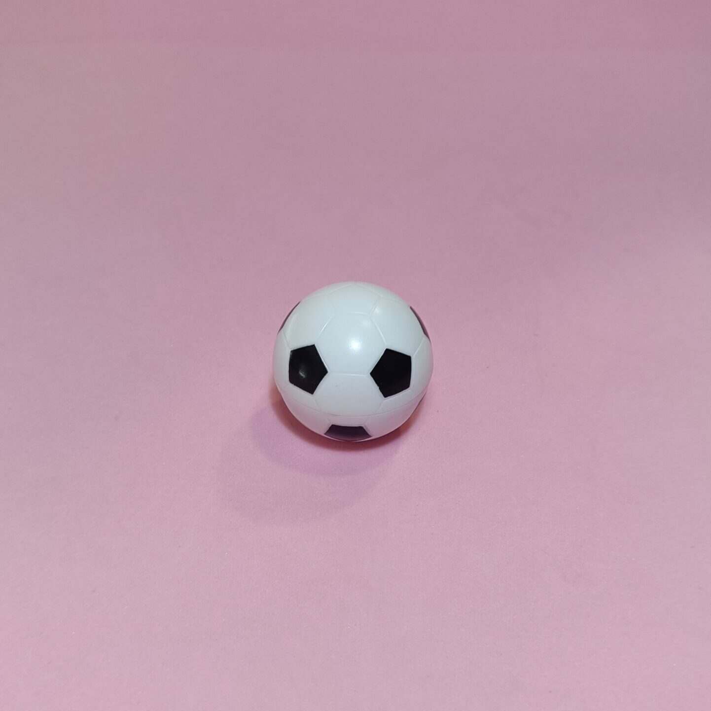 Divertido bálsamo labial fútbol - Mín. 10 uds